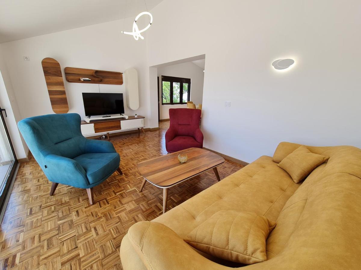 Luxury Penthouse With Panoramic View Apartment Ulcinj Exterior foto