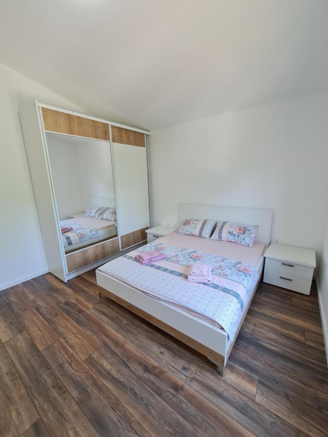 Luxury Penthouse With Panoramic View Apartment Ulcinj Exterior foto